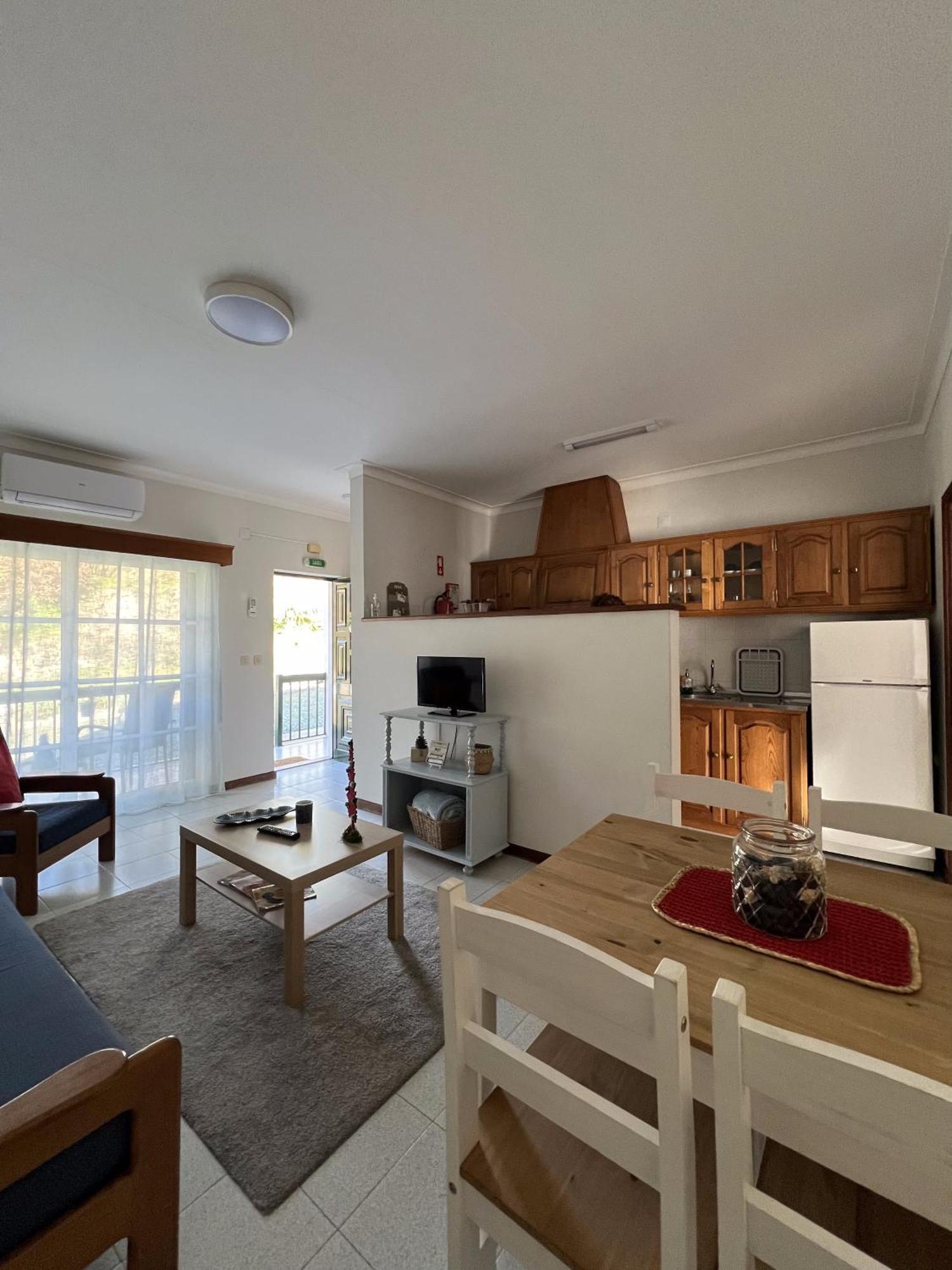 Apartmán Encosta Do Sol Canas de Senhorim Exteriér fotografie